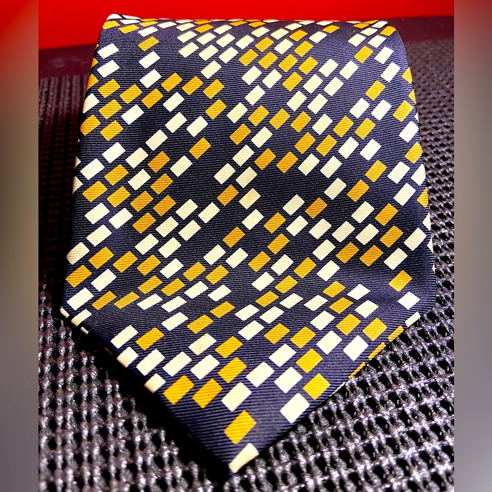 Marco Polo Italian Style Geometric Pattern Neck Tie Polyester Korea 57” Length